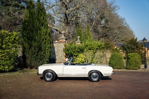 1967 Mercedes-Benz 250 SL Pagoda W113 For Sale (picture 9 of 40)