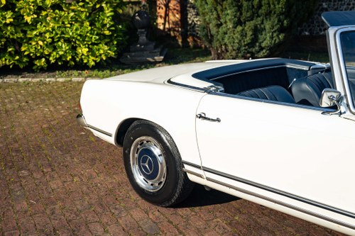 1967 Mercedes-Benz 250 SL Pagoda W113 For Sale (picture 36 of 40)