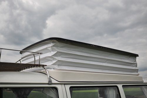1974 Volkswagen Type 2 Bay Window Microbus Camper Conversion à vendre (picture 108 of 168)