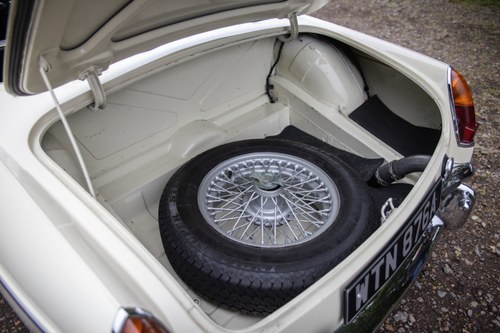 1963 MG B Roadster ‘Pull Handle’ Te koop (foto 91 van 206)