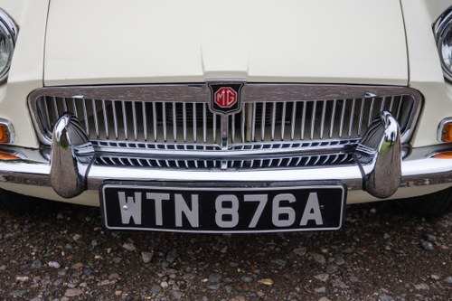 1963 MG B Roadster ‘Pull Handle’ Te koop (foto 105 van 206)