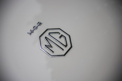 1963 MG B Roadster ‘Pull Handle’ Te koop (foto 138 van 206)