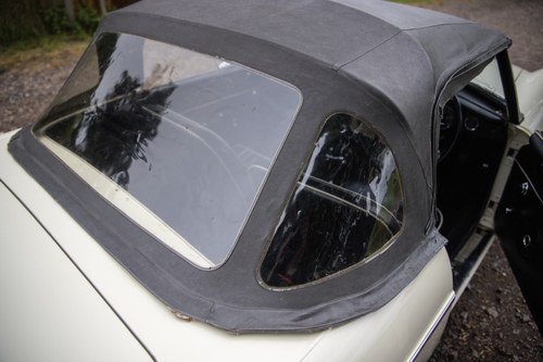 1963 MG B Roadster ‘Pull Handle’ Te koop (foto 142 van 206)