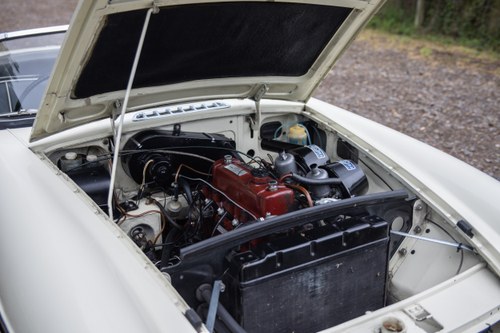 1963 MG B Roadster ‘Pull Handle’ Te koop (foto 151 van 206)