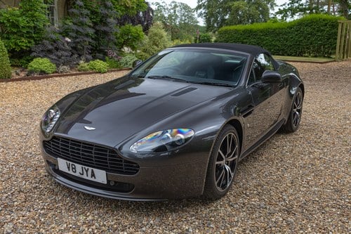 2011 Aston Martin V8 Vantage Roadster N420 à vendre (picture 13 of 191)