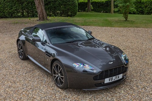 2011 Aston Martin V8 Vantage Roadster N420 à vendre (picture 9 of 191)