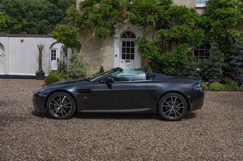 2011 Aston Martin V8 Vantage Roadster N420 à vendre (picture 21 of 191)