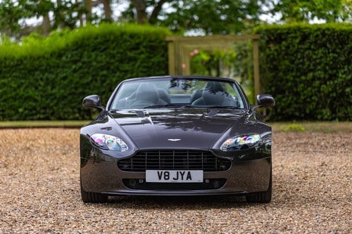 2011 Aston Martin V8 Vantage Roadster N420 à vendre (picture 28 of 191)