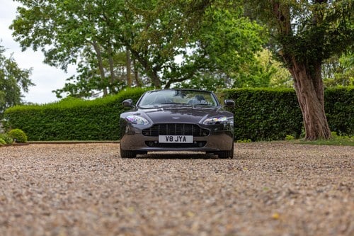 2011 Aston Martin V8 Vantage Roadster N420 à vendre (picture 30 of 191)