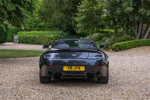 2011 Aston Martin V8 Vantage Roadster N420 à vendre (picture 29 of 191)