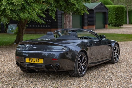 2011 Aston Martin V8 Vantage Roadster N420 à vendre (picture 22 of 191)