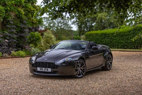 2011 Aston Martin V8 Vantage Roadster N420 à vendre (picture 32 of 191)