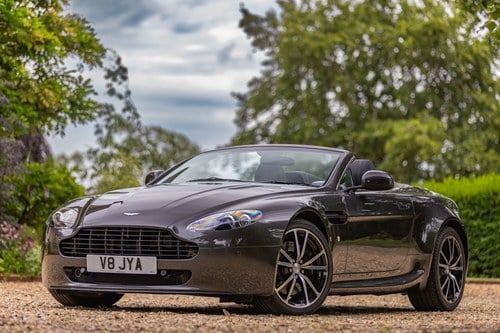 2011 Aston Martin V8 Vantage Roadster N420 à vendre (picture 33 of 191)