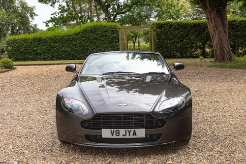 2011 Aston Martin V8 Vantage Roadster N420 à vendre (picture 37 of 191)