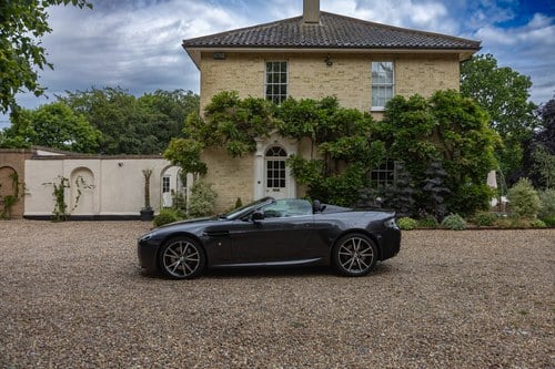 2011 Aston Martin V8 Vantage Roadster N420 à vendre (picture 34 of 191)