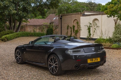 2011 Aston Martin V8 Vantage Roadster N420 à vendre (picture 24 of 191)