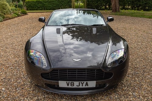 2011 Aston Martin V8 Vantage Roadster N420 à vendre (picture 47 of 191)