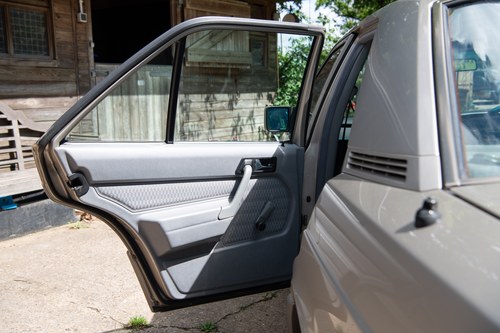 1991 Mercedes-Benz 190E (W201) à venda (imagem 65 de 212)