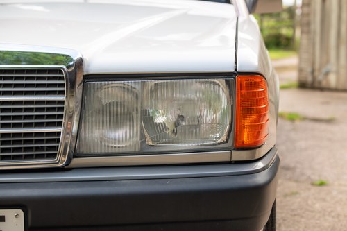 1991 Mercedes-Benz 190E (W201) à venda (imagem 116 de 212)