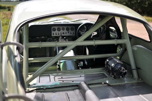 1962 Jaguar E-Type Series 1 3.8-Litre FHC Flat Floor FIA Class GTS12 Specification For Sale (picture 28 of 179)