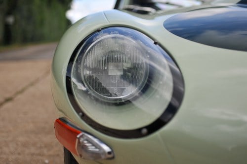 1962 Jaguar E-Type Series 1 3.8-Litre FHC Flat Floor FIA Class GTS12 Specification For Sale (picture 53 of 179)