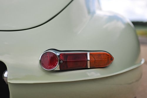 1962 Jaguar E-Type Series 1 3.8-Litre FHC Flat Floor FIA Class GTS12 Specification For Sale (picture 74 of 179)
