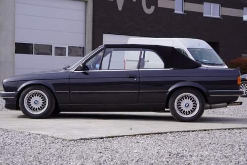 1986 BMW 325I Cabriolet E30 Te koop (foto 23 van 145)