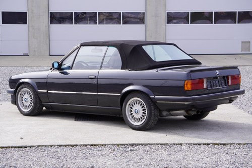 1986 BMW 325I Cabriolet E30 Te koop (foto 24 van 145)