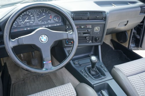 1986 BMW 325I Cabriolet E30 Te koop (foto 49 van 145)