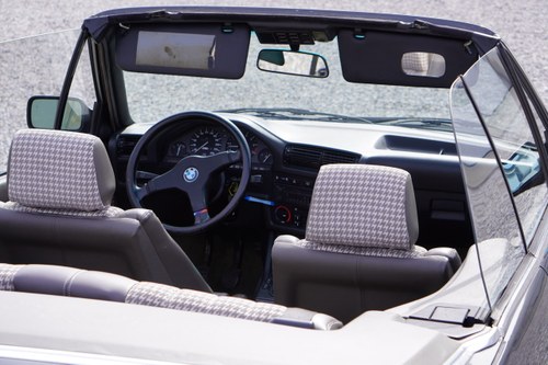 1986 BMW 325I Cabriolet E30 Te koop (foto 80 van 145)