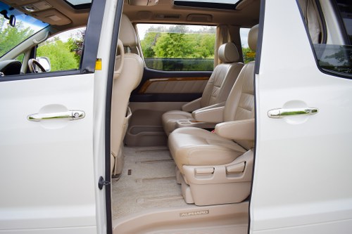 2005 Toyota Alphard MZ G Edition 3.0 V6 zum Verkauf (Bild 29 von 61)