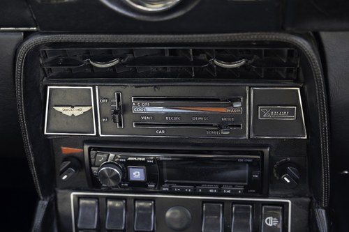1973 Aston Martin V8 Series 2 RHD Manual For Sale (picture 36 of 154)