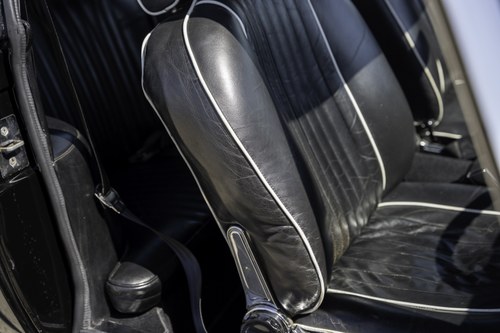 1973 Aston Martin V8 Series 2 RHD Manual For Sale (picture 41 of 154)
