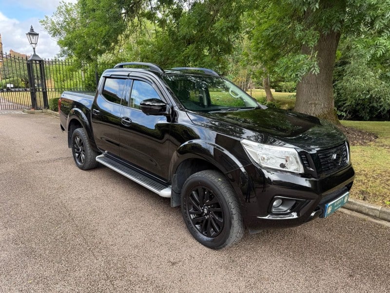 2018 Nissan Navara - 1 2018 Nissan Navara - 1