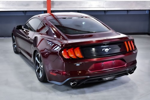 2018 Ford Mustang EcoBoost Coupe Te koop (foto 15 van 76)
