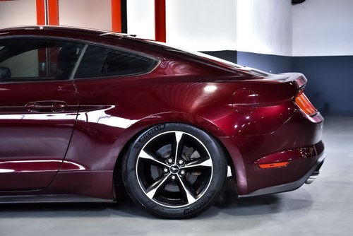 2018 Ford Mustang EcoBoost Coupe Te koop (foto 62 van 76)