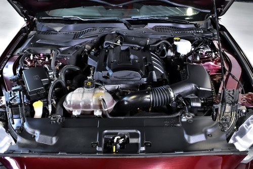 2018 Ford Mustang EcoBoost Coupe Te koop (foto 73 van 76)