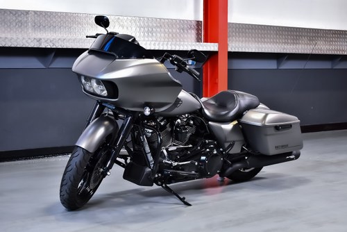 2017 Harley-Davidson Road Glide For Sale (picture 12 of 46)