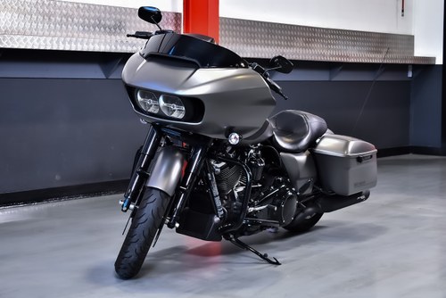 2017 Harley-Davidson Road Glide For Sale (picture 14 of 46)