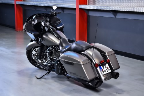 2017 Harley-Davidson Road Glide For Sale (picture 20 of 46)