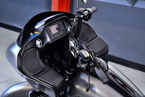 2017 Harley-Davidson Road Glide For Sale (picture 24 of 46)