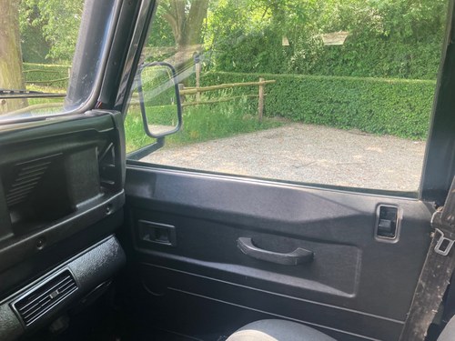 2006 Land Rover Defender 110 Station Wagon till salu (bild 18 av 80)