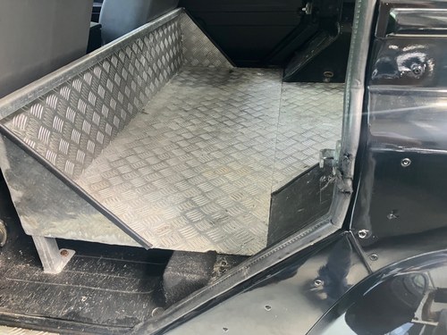 2006 Land Rover Defender 110 Station Wagon till salu (bild 30 av 80)