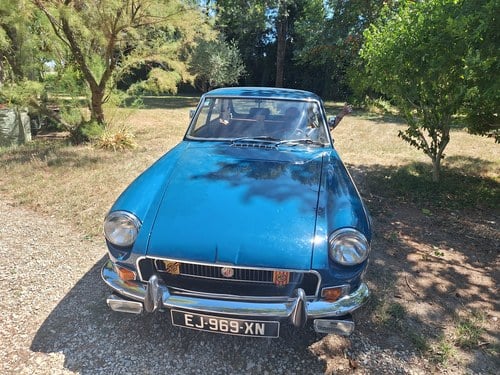 1971 MG B GT à vendre (picture 2 of 17)