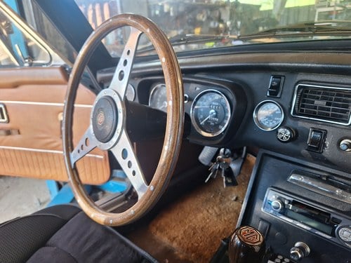 1971 MG B GT à vendre (picture 8 of 17)