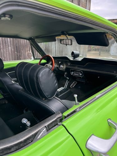 1967 Ford Mustang Hard Top 5L Serpentine V8 For Sale (picture 13 of 56)