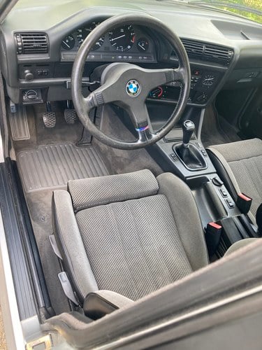 1990 BMW 325iX Touring Manual E30 For Sale (picture 37 of 197)