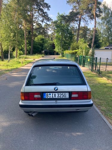 1990 BMW 325iX Touring Manual E30 For Sale (picture 32 of 197)