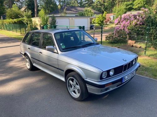 1990 BMW 325iX Touring Manual E30 For Sale (picture 34 of 197)