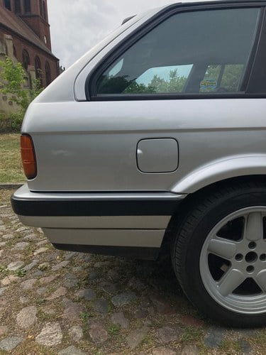 1990 BMW 325iX Touring Manual E30 For Sale (picture 94 of 197)